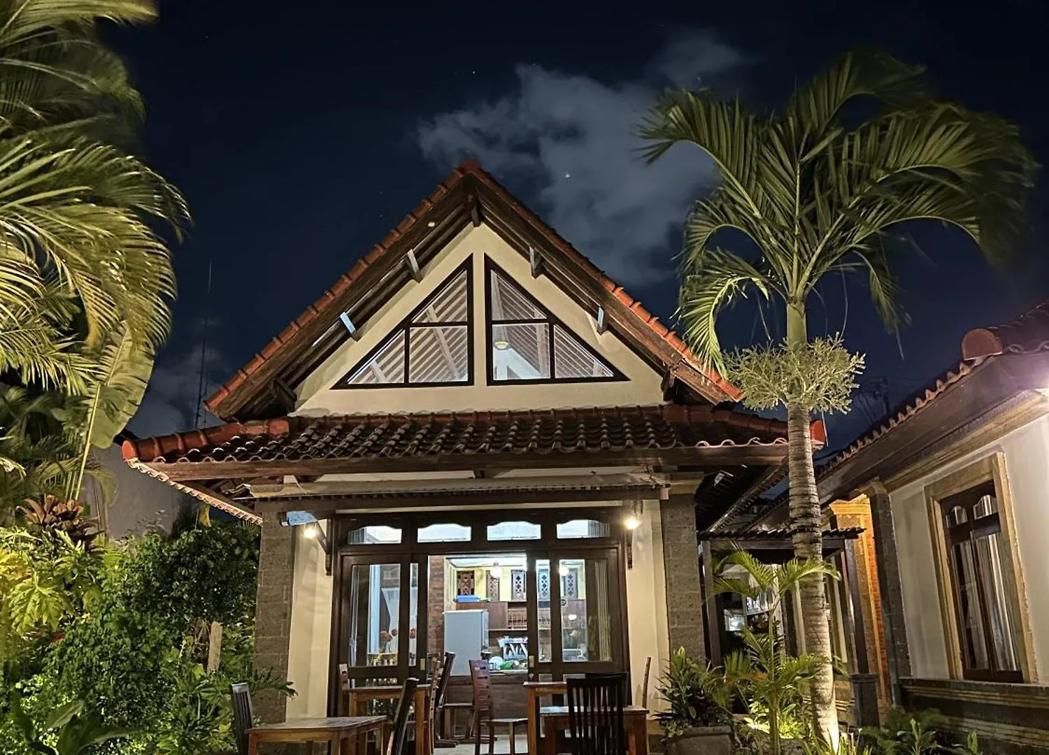 Bali Stuti Jimbaran Inn 3*, جيمباران