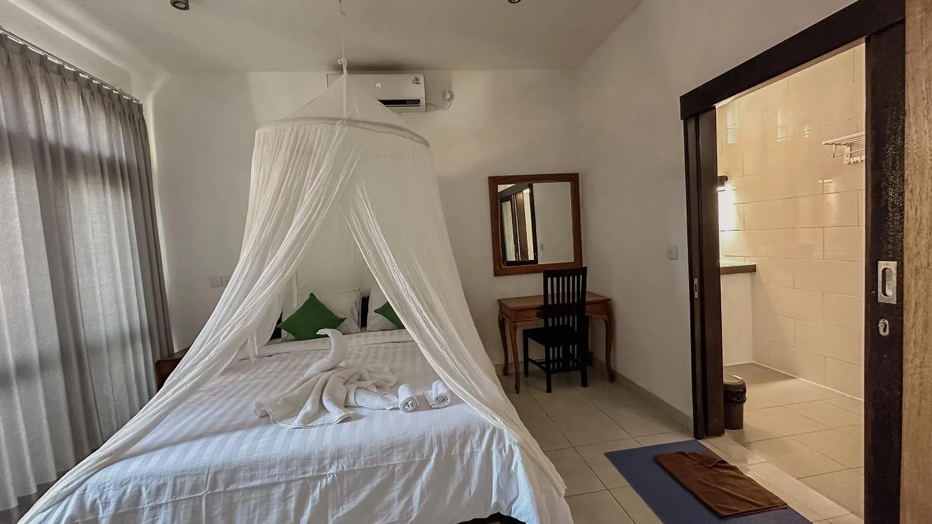 Bali Stuti Jimbaran Inn 3*,